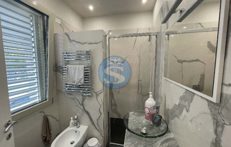 Villa singola in affitto a Pietrasanta