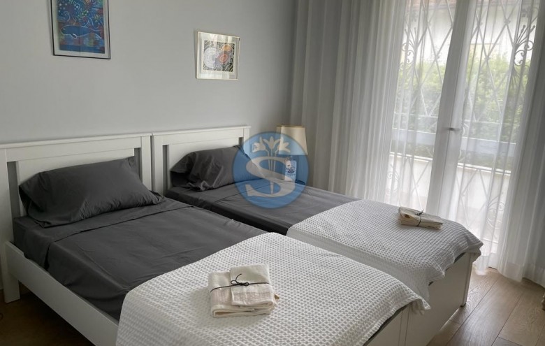 Villa singola in affitto a Pietrasanta