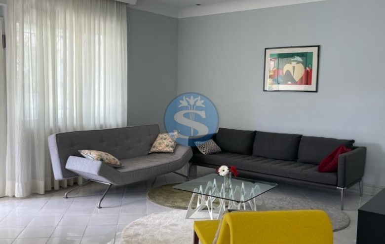 Villa singola in affitto a Pietrasanta