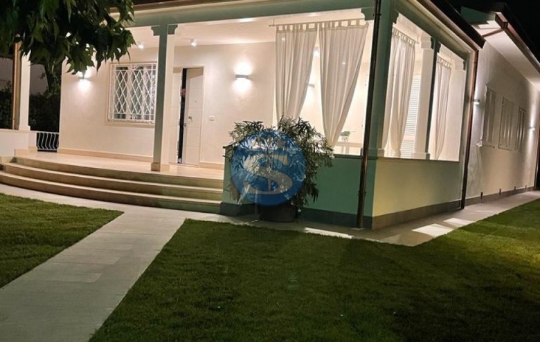 Villa singola in affitto a Pietrasanta