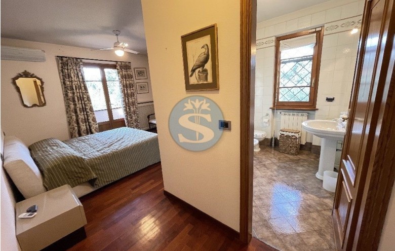 Villa singola in affitto a Pietrasanta