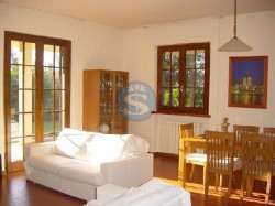 marina-di-pietrasanta-villa-singola-3-camere-e-grande-giardino-estate-2025-rifsa1