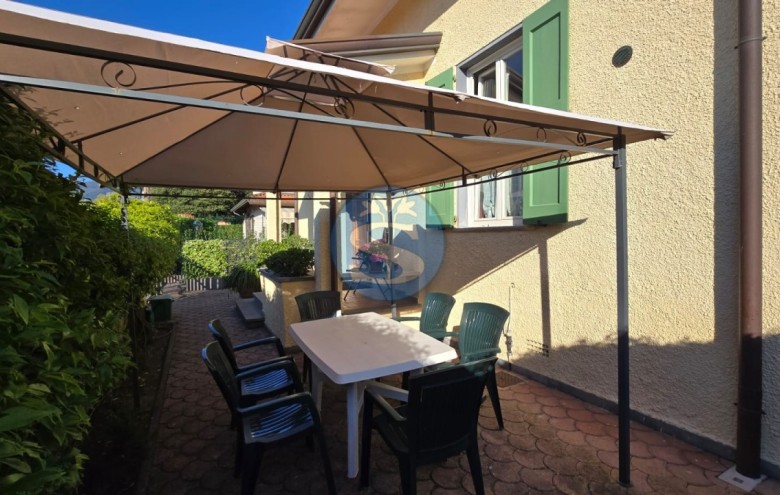 Villa singola in affitto a Pietrasanta