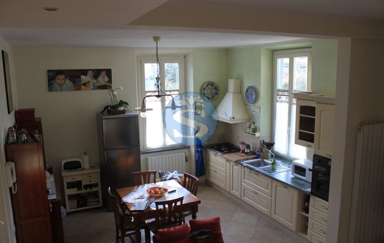 Villa singola in affitto a Pietrasanta