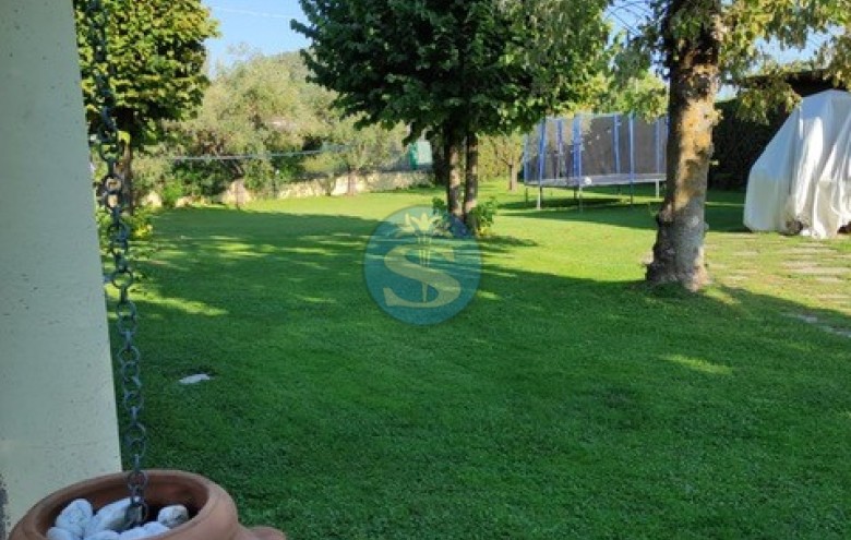 Villa singola in affitto a Pietrasanta