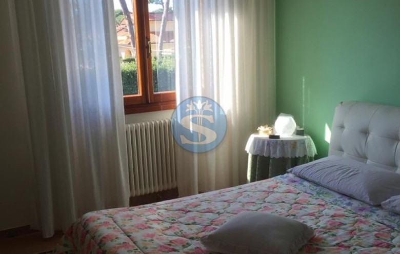 Villa singola in affitto a Pietrasanta