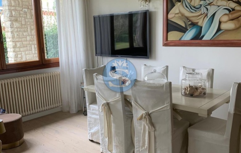 Villa singola in affitto a Pietrasanta