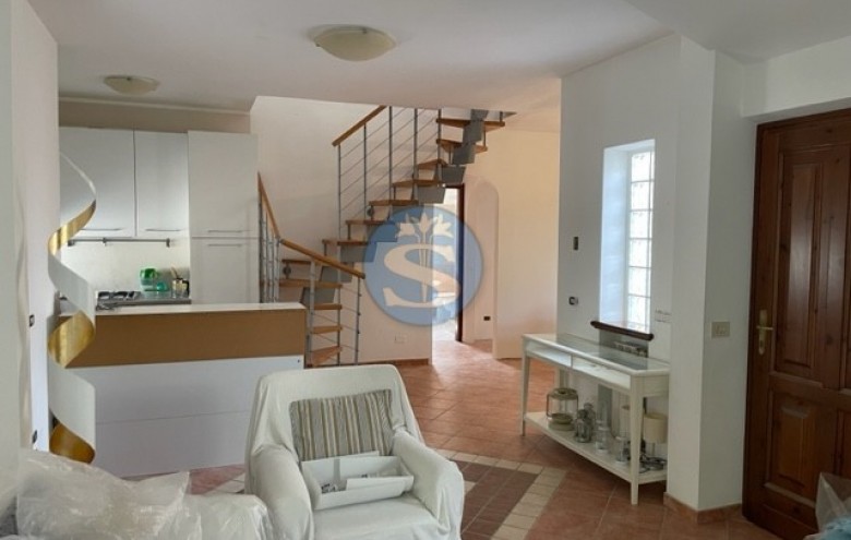 Villa singola in affitto a Pietrasanta