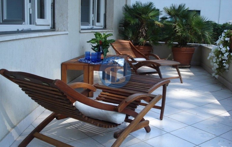 Villa singola in affitto a Pietrasanta