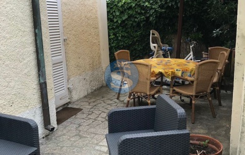 Villa singola in affitto a Pietrasanta