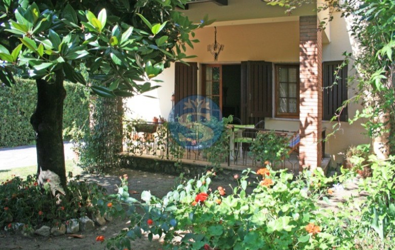 Villa singola in affitto a Forte dei Marmi