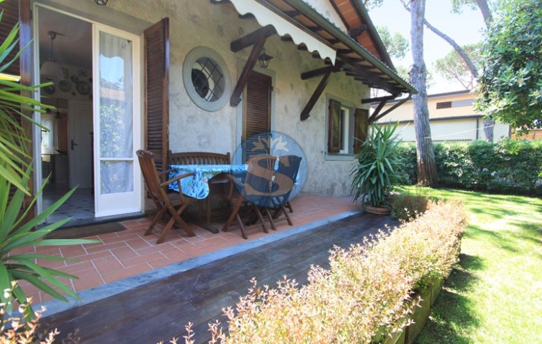 Villa singola in affitto a Forte dei Marmi