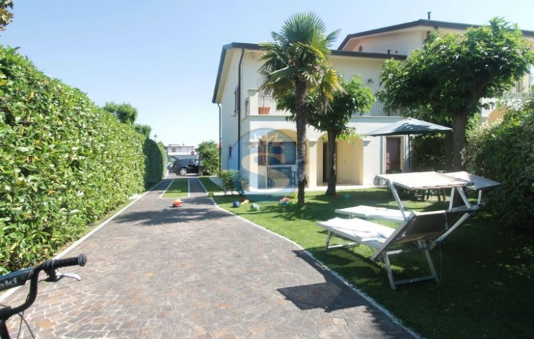 Villa singola in affitto a Forte dei Marmi