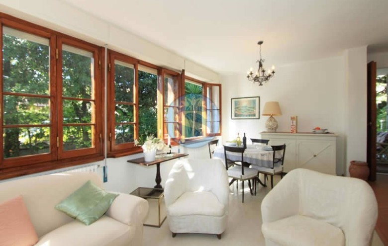 Villa singola in affitto a Forte dei Marmi