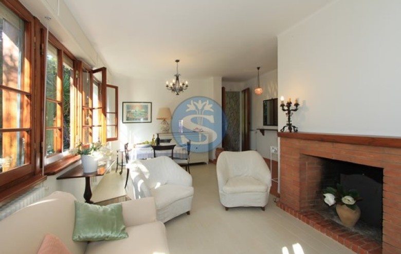 Villa singola in affitto a Forte dei Marmi