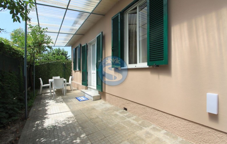 Villa singola in affitto a Forte dei Marmi