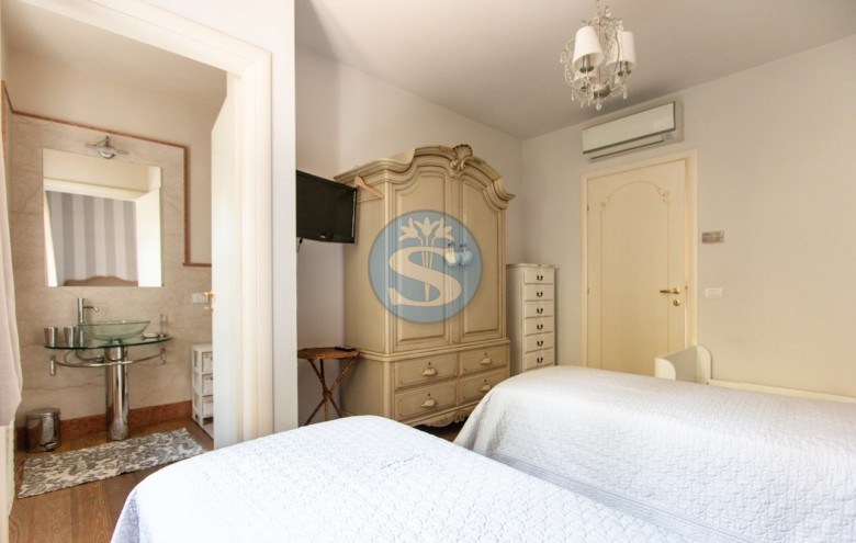Villa singola in affitto a Pietrasanta