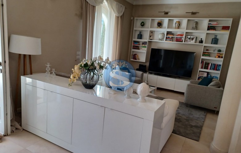 Villa singola in affitto a Pietrasanta