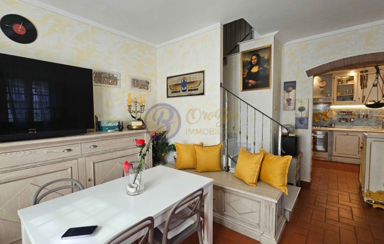 Villetta a schiera in vendita a Seravezza