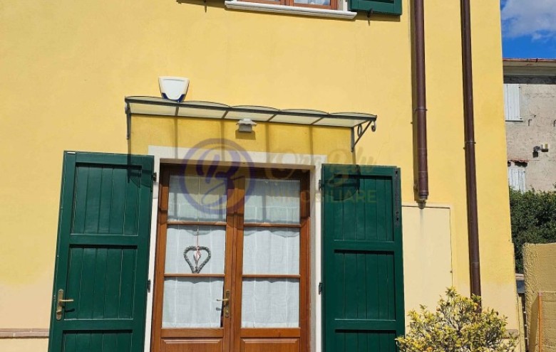 Villetta a schiera in vendita a Seravezza