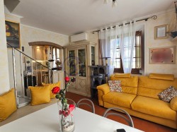 pozzi-villetta-a-schiera-in-perfette-condizioni