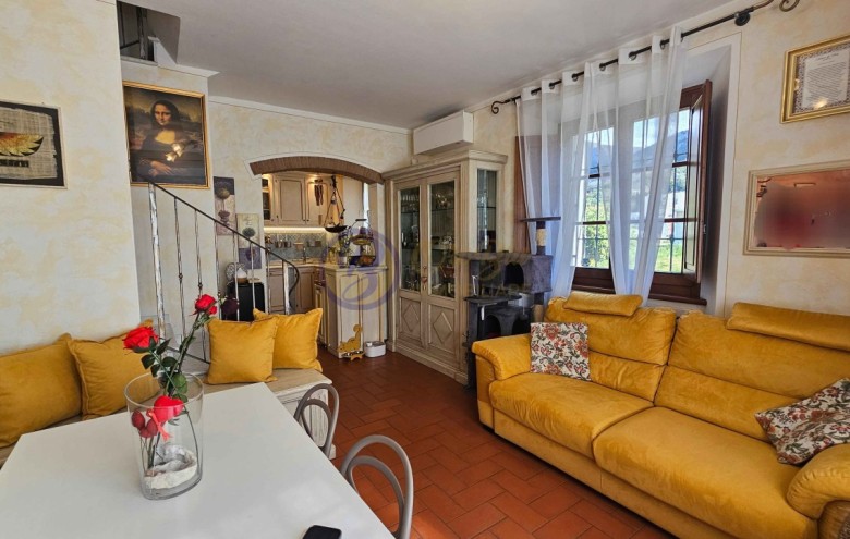 Villetta a schiera in vendita a Seravezza