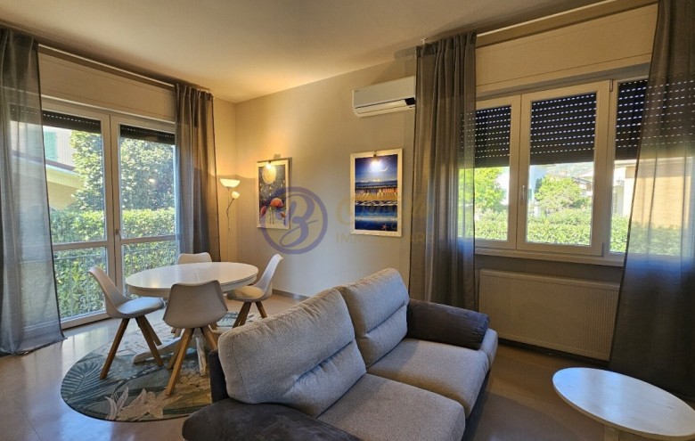 Villa singola in vendita a Seravezza