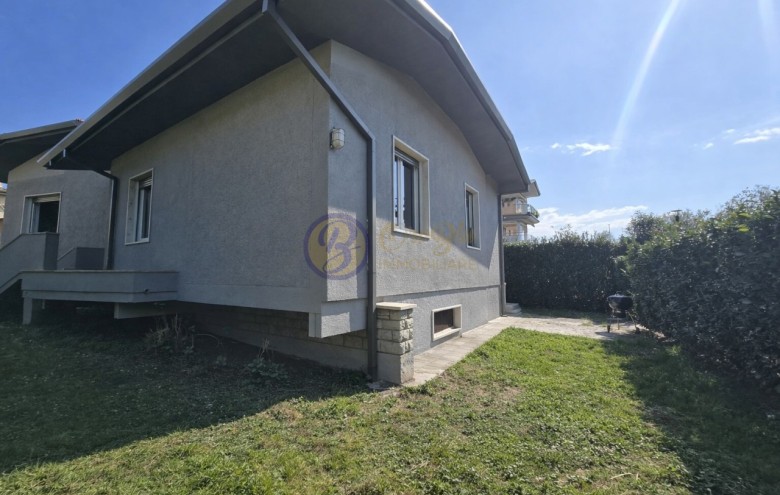 Villa singola in vendita a Seravezza