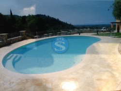 pietrasanta-collina-vendita-villa-vista-mare-con-piscina-garage-e-annessi-rif-sv00