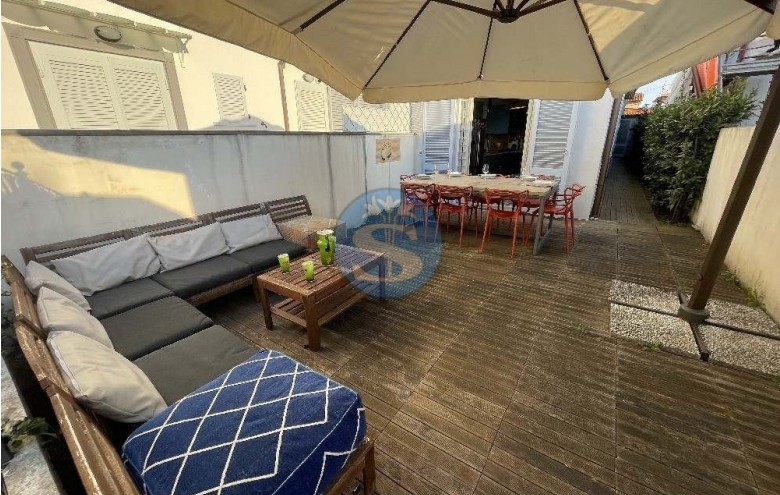 Villa singola in vendita a Pietrasanta