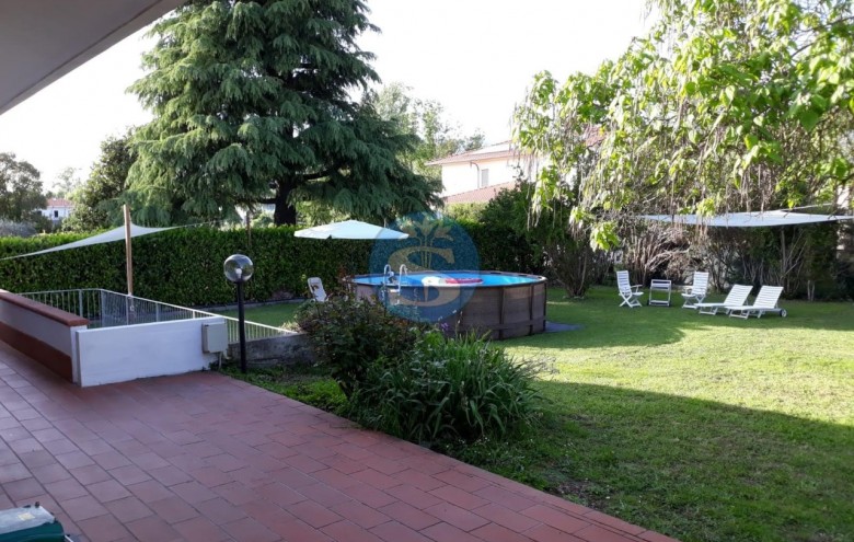 Villa singola in vendita a Pietrasanta