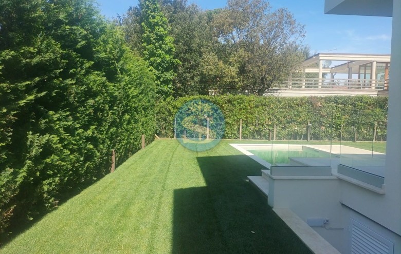 Villa singola in vendita a Pietrasanta