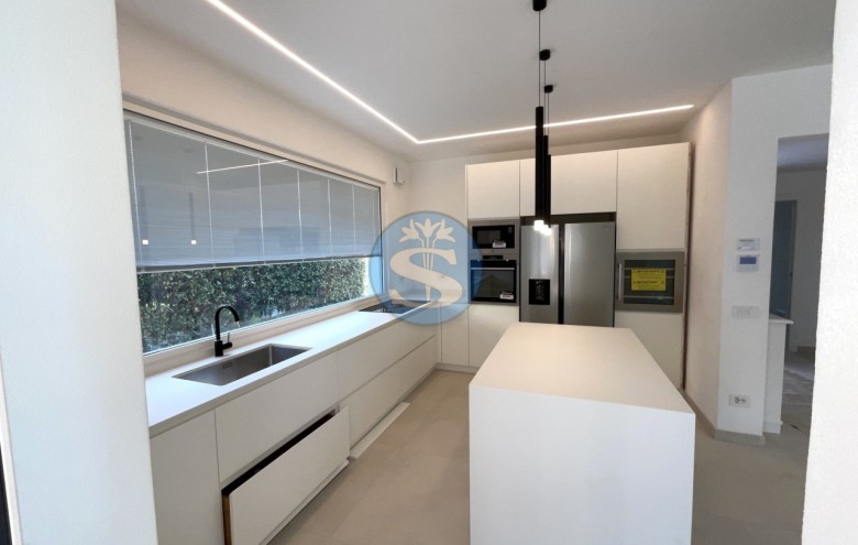 Villa singola in vendita a Pietrasanta