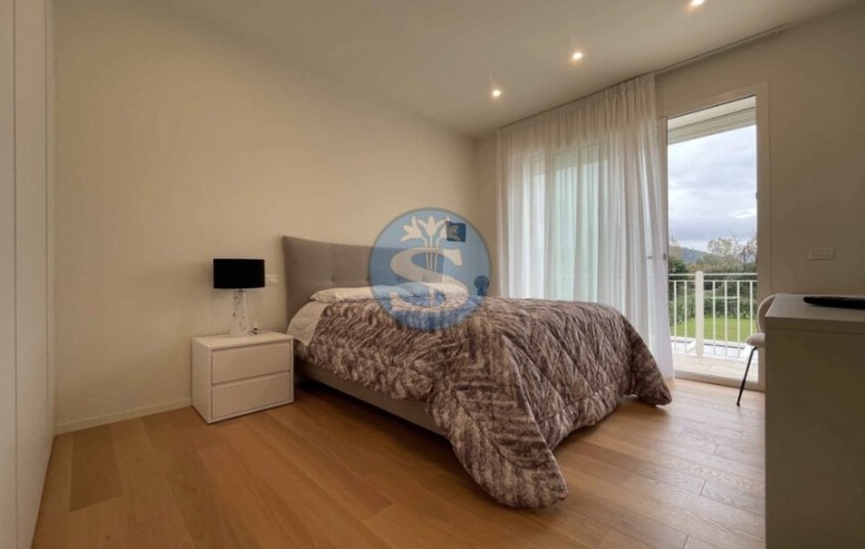 Villa singola in vendita a Pietrasanta