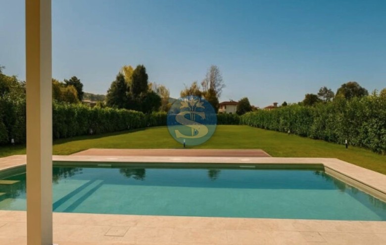 Villa singola in vendita a Pietrasanta