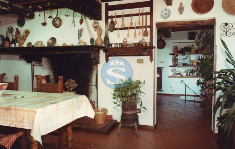 Rustico in vendita a Camaiore