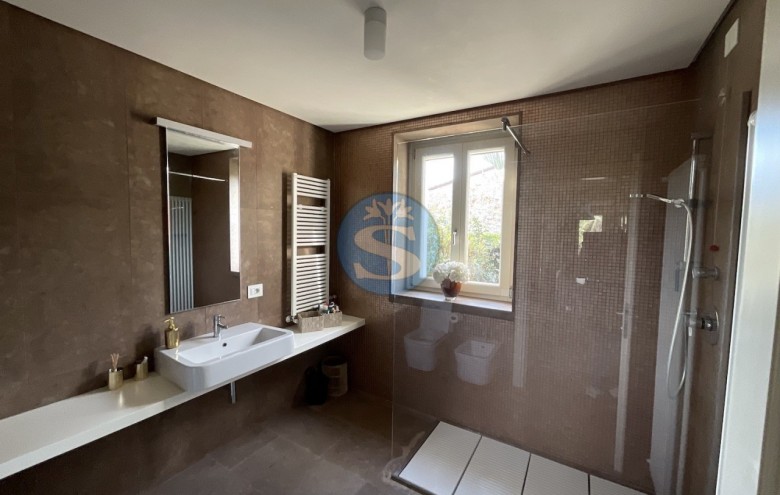 Villa singola in vendita a Pietrasanta
