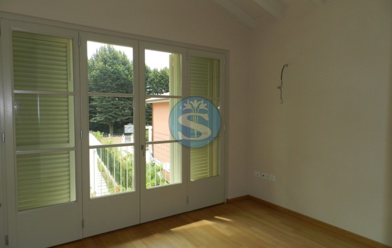 Villa singola in vendita a Pietrasanta