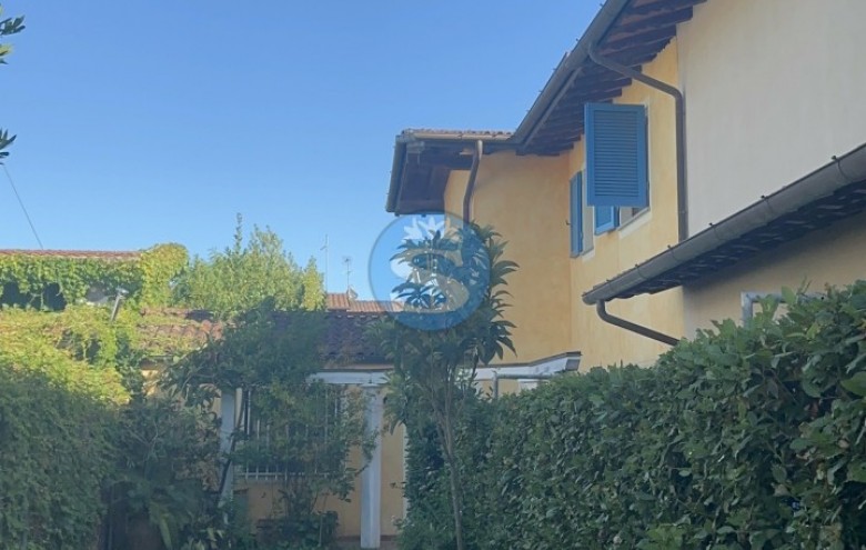 Villa singola in vendita a Pietrasanta