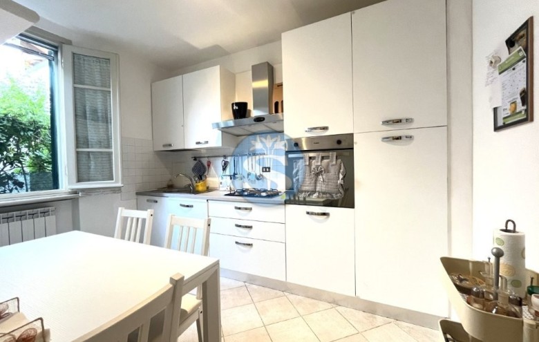 Bifamiliare in vendita a Pietrasanta