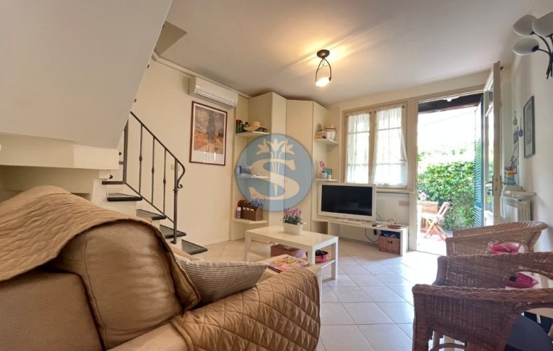 Bifamiliare in vendita a Pietrasanta