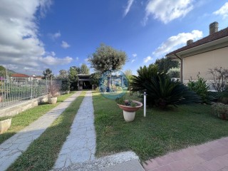 Villa singola in vendita a Pietrasanta