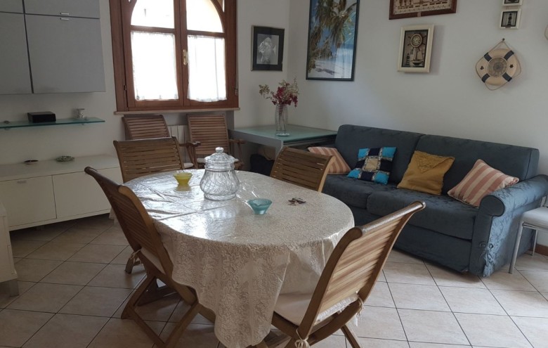 Terratetto in vendita a Massa