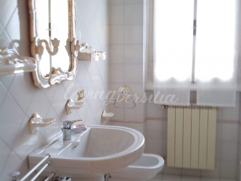 Appartamento in vendita a Camaiore
