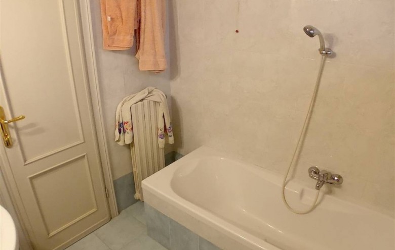 Bifamiliare in vendita a Pietrasanta