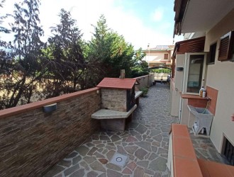 Villetta a schiera in vendita a Viareggio