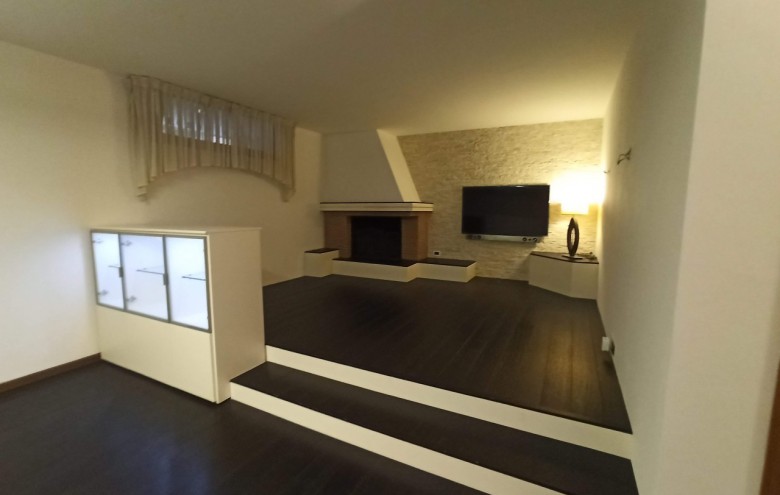 Villetta a schiera in vendita a Viareggio