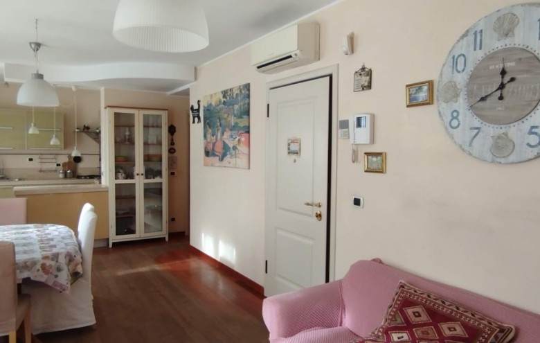 Appartamento in vendita a Viareggio