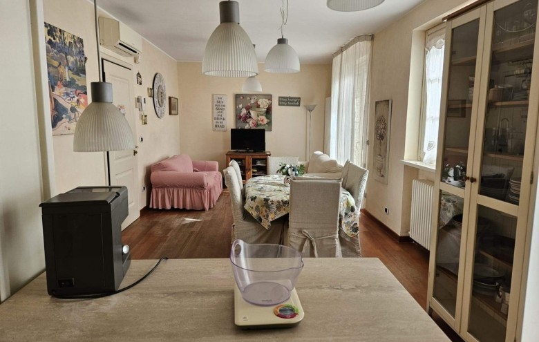 Appartamento in vendita a Viareggio