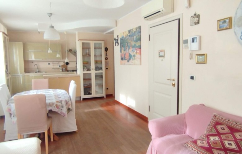 Appartamento in vendita a Viareggio